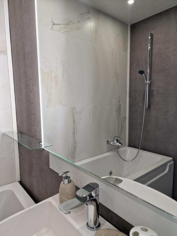 Marsselis Luxe Port Apartment Βάρνα Εξωτερικό φωτογραφία